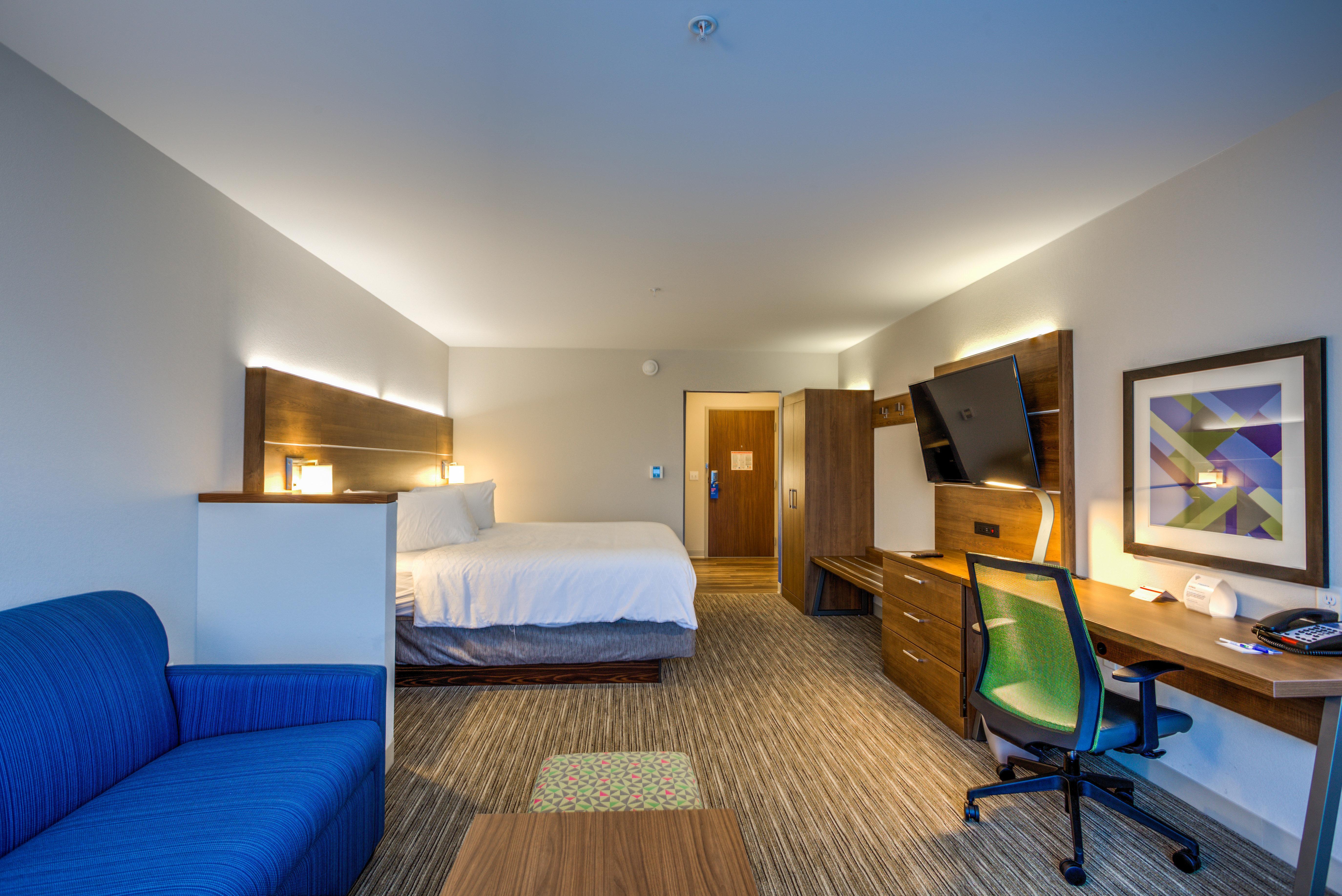Holiday Inn Express & Suites Reedsville - State Coll Area, An Ihg Hotel Экстерьер фото